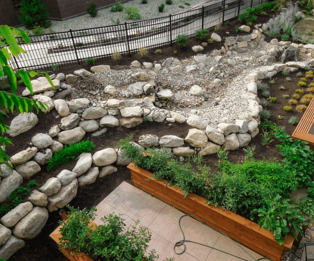 boulder walls 166