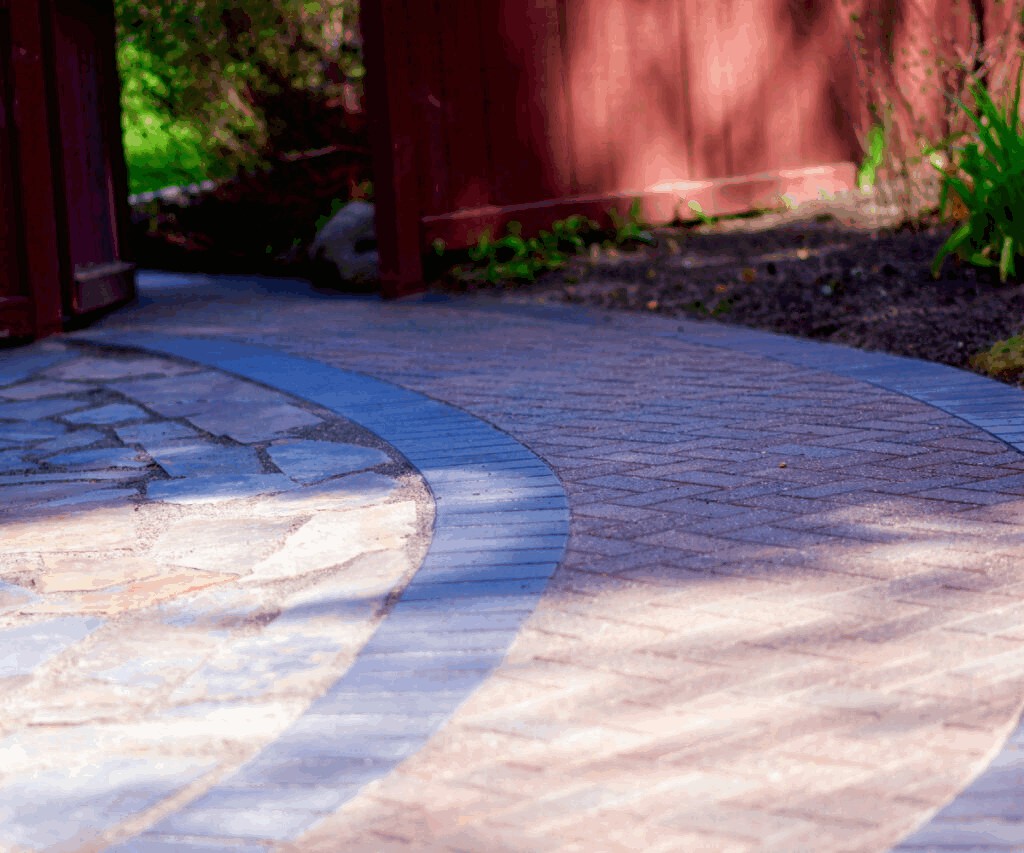 paver installer 100